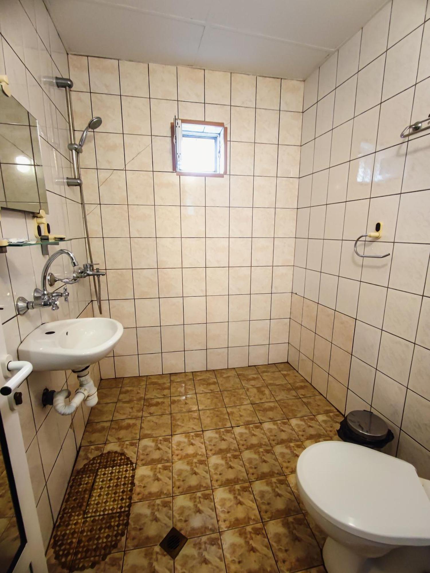 Hotel Rade 1 Vratsa Екстер'єр фото
