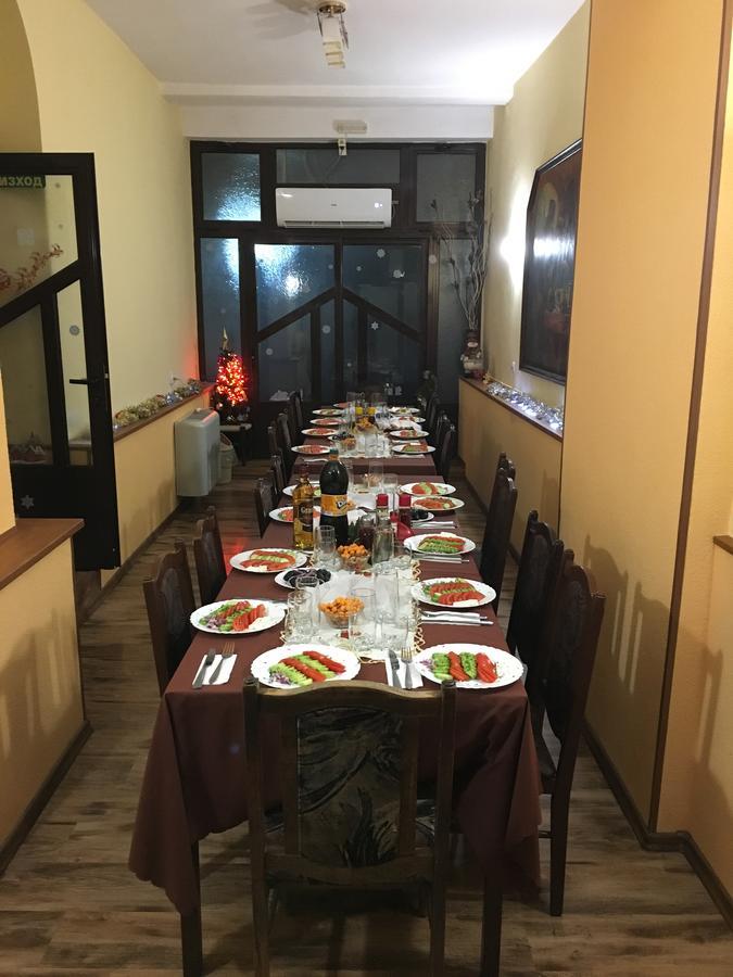 Hotel Rade 1 Vratsa Екстер'єр фото